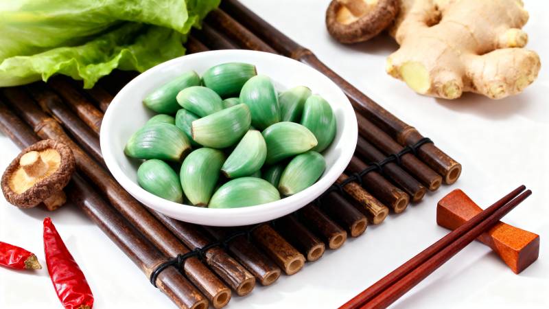 青蒜头配姜菇辣椒图片