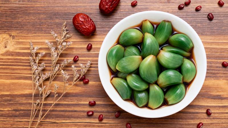 青梅泡酒 酸甜可口图片