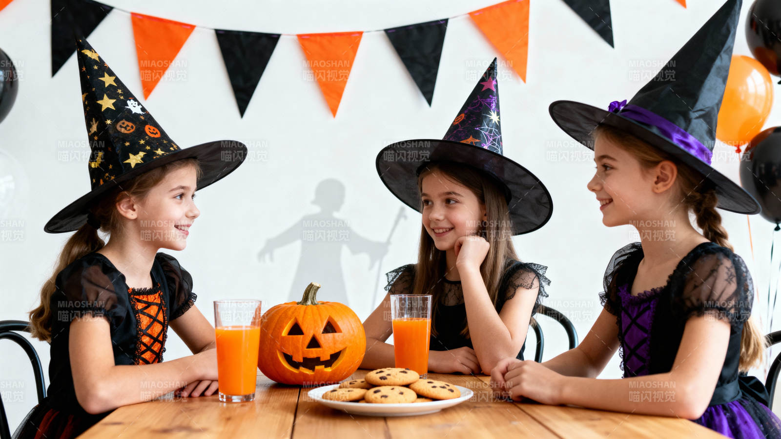 万圣节小巫师聚会图片