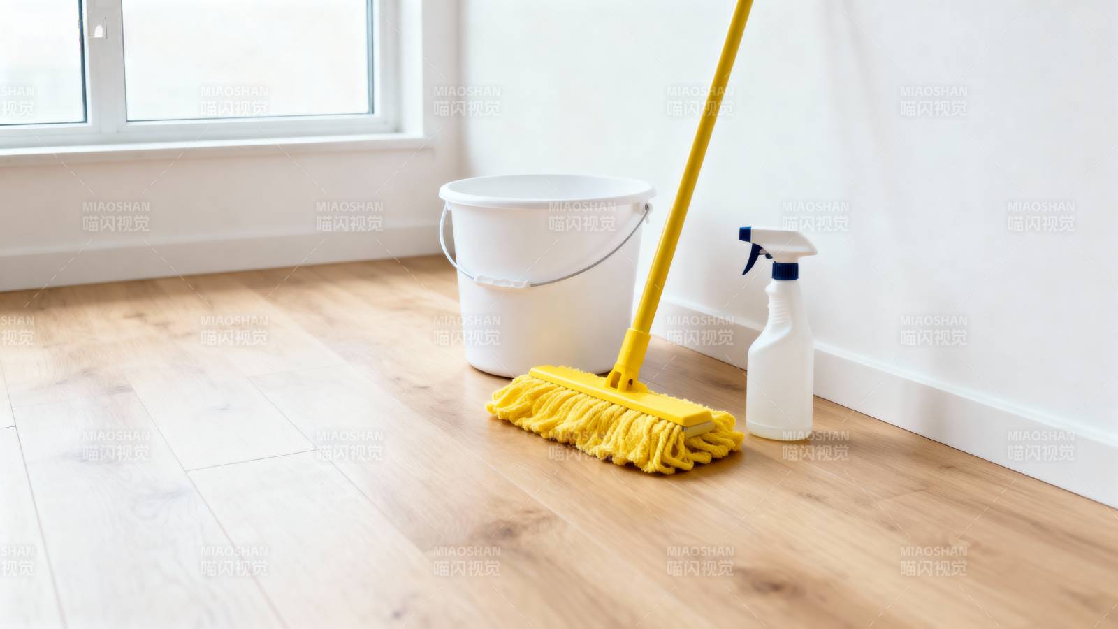清洁木地板图片