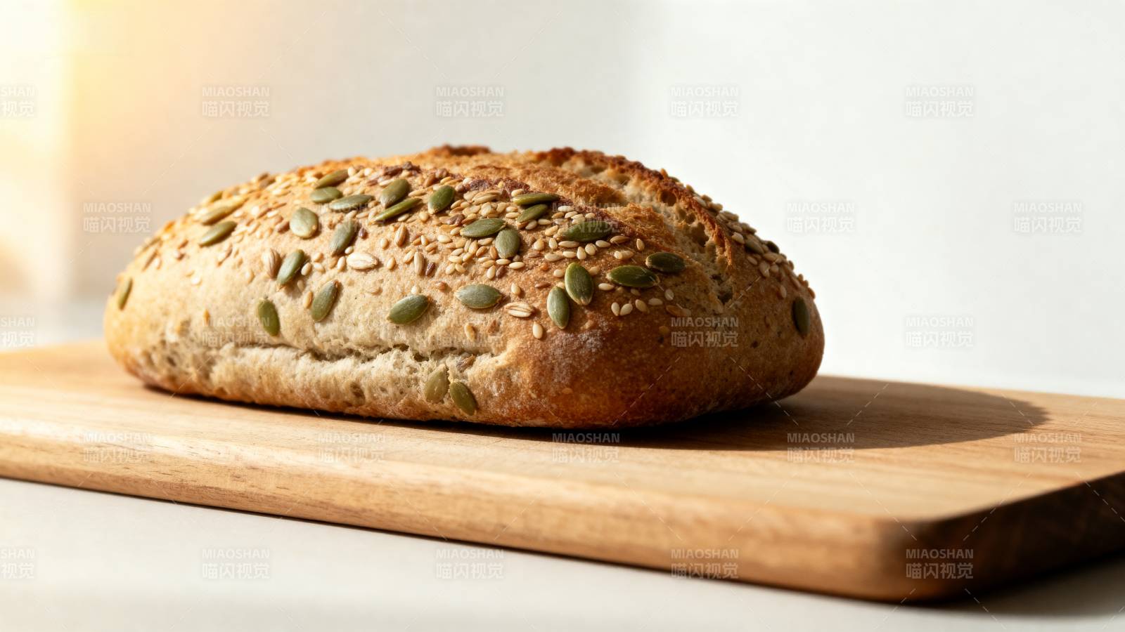 南瓜籽面包图片
