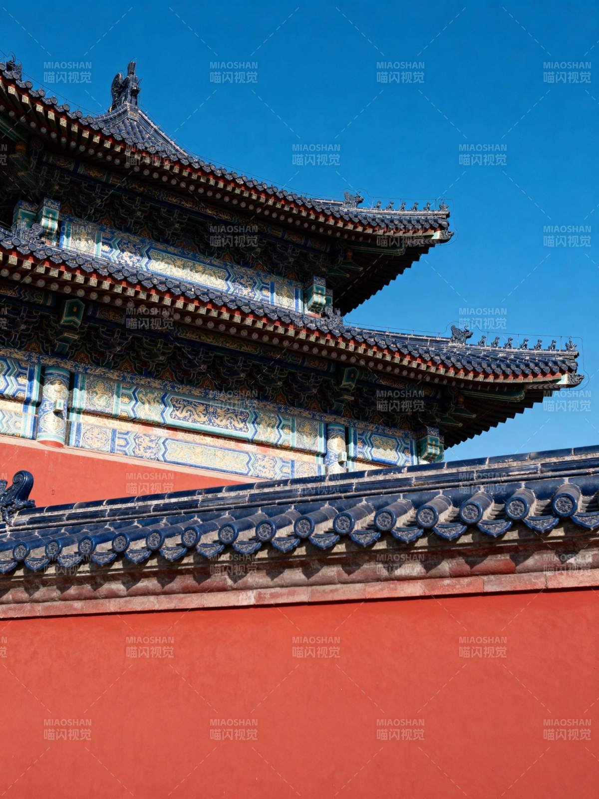 故宫飞檐红墙图片