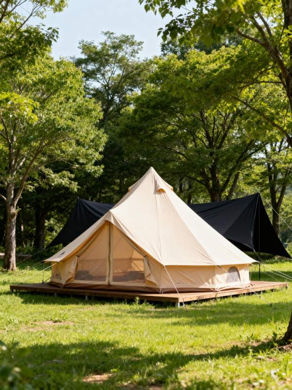 林间露营帐篷图片