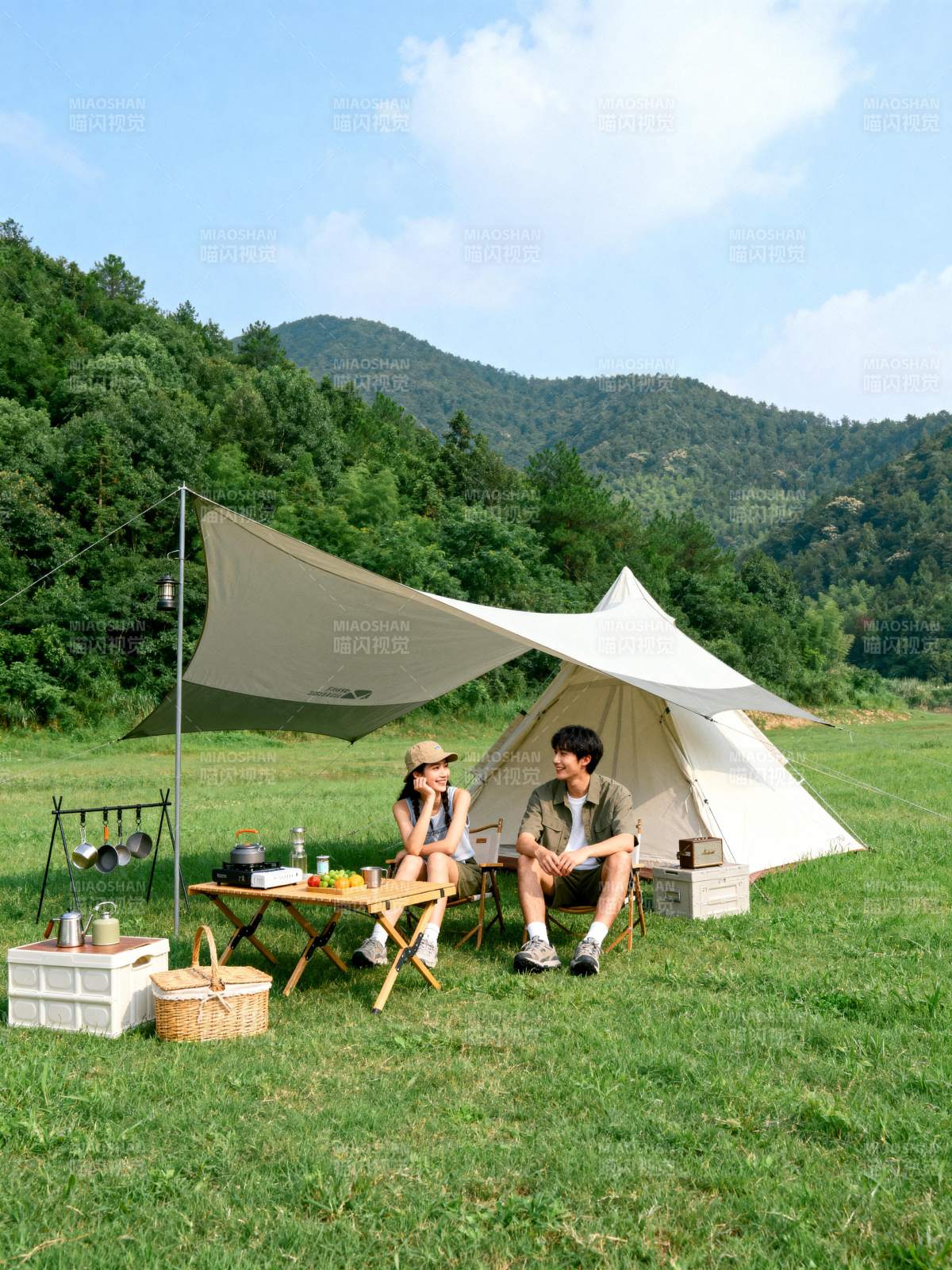 山野露营 惬意时光图片