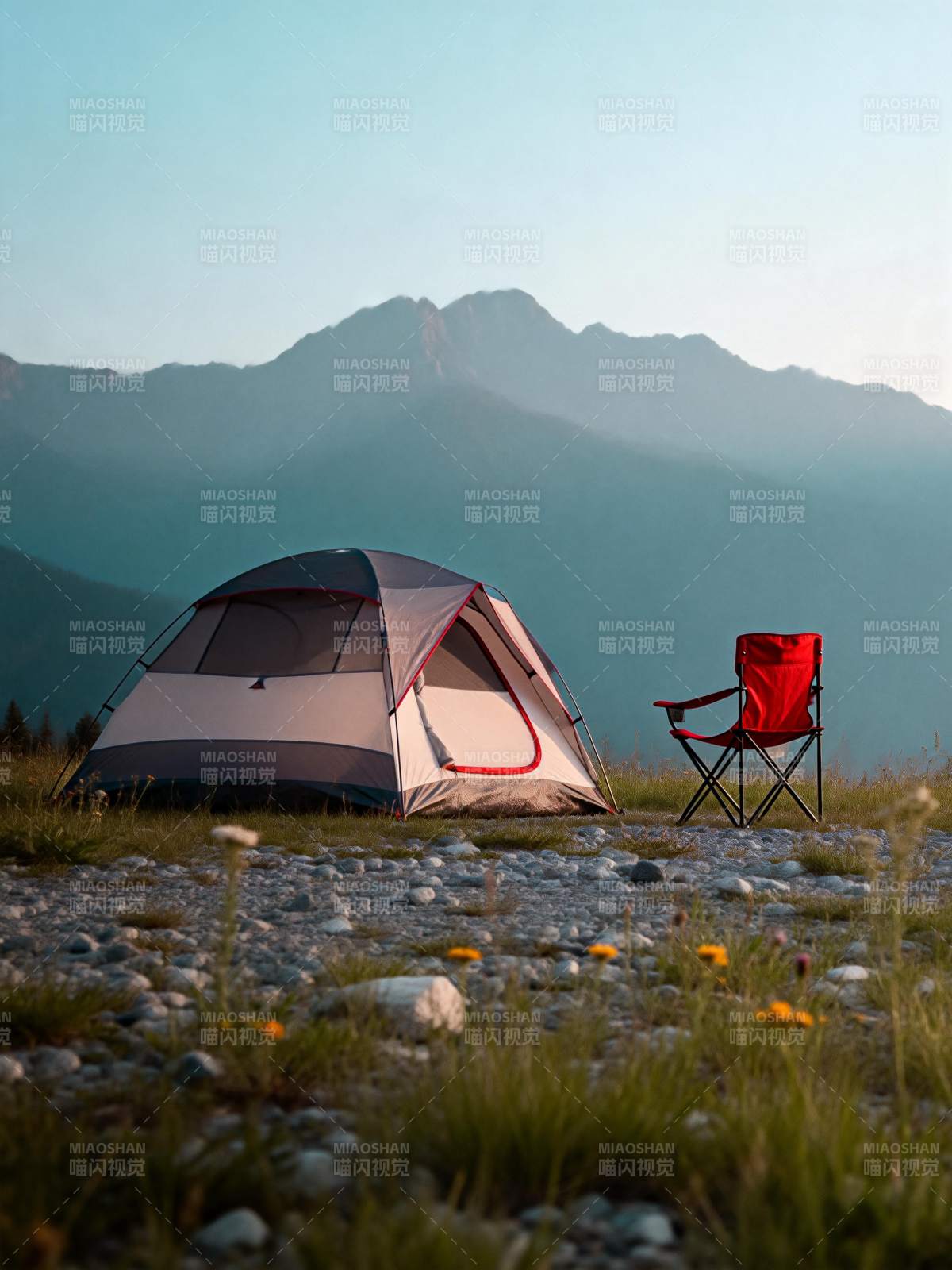 山野露营静谧时光图片