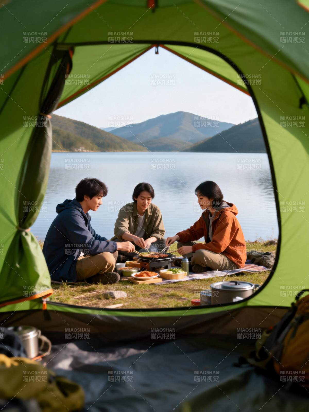 湖畔野餐时光图片