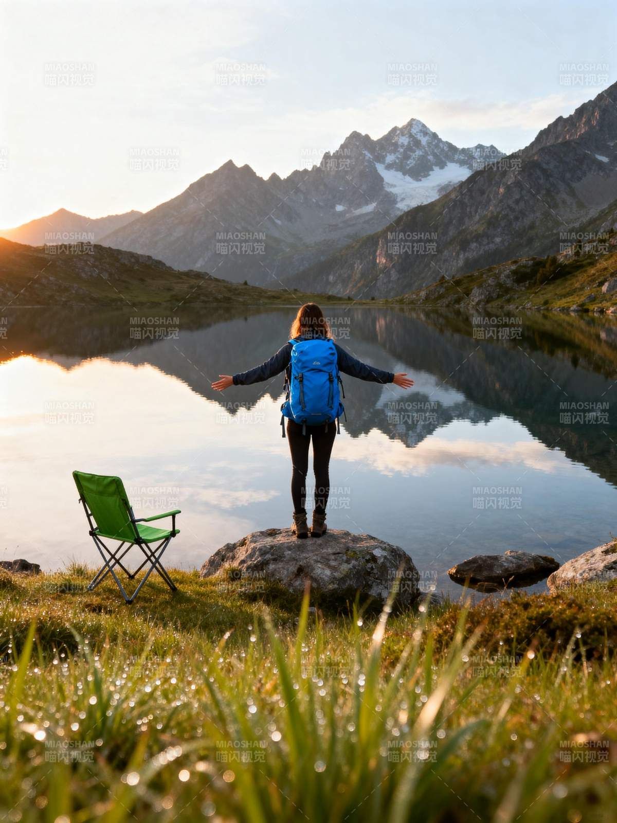 山湖静谧 心旷神怡图片