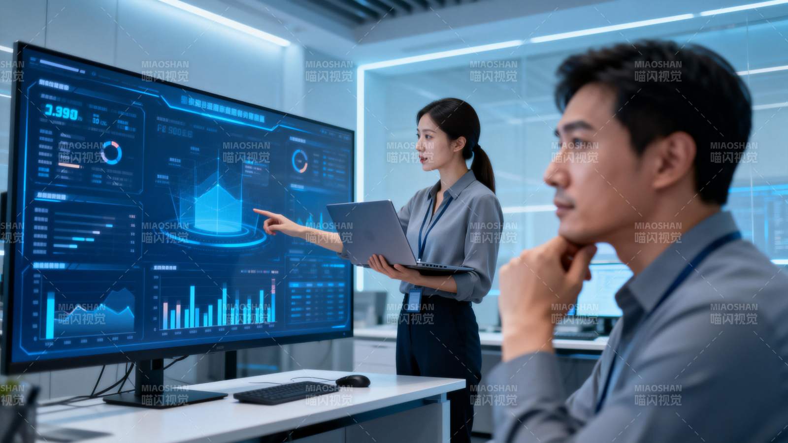 数据驱动决策图片