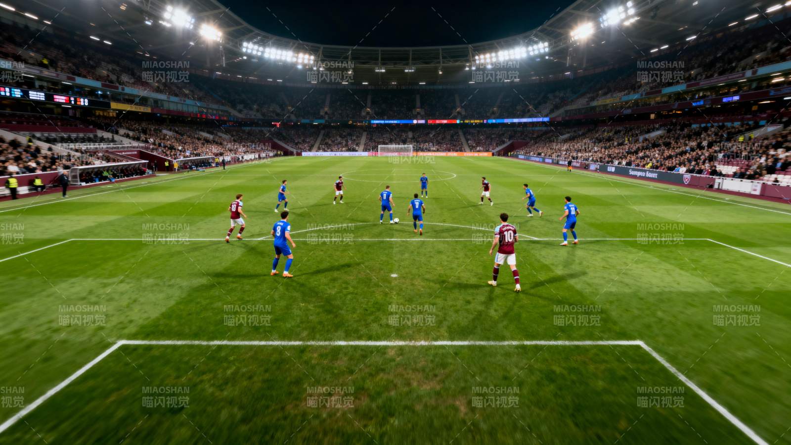 足球比赛现场图片