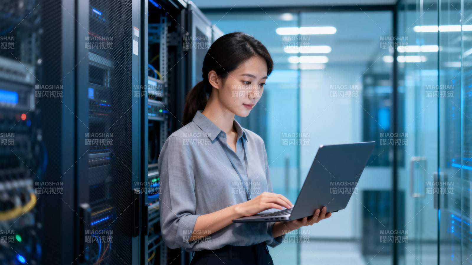 数据中心运维工程师图片