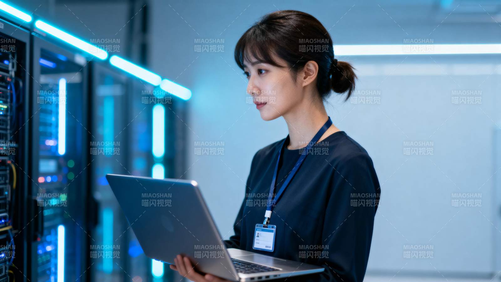 数据中心运维工程师图片