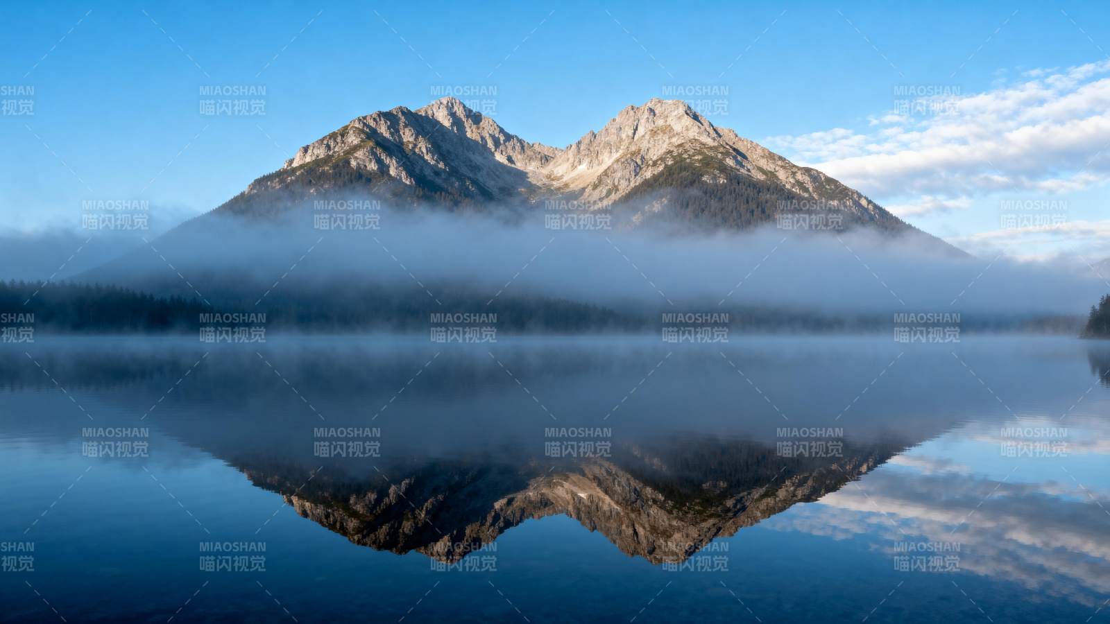 湖光山色镜中映图片