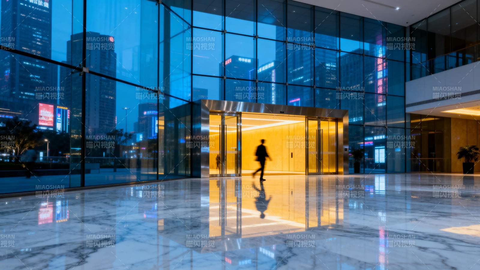 现代都市夜景大厅图片