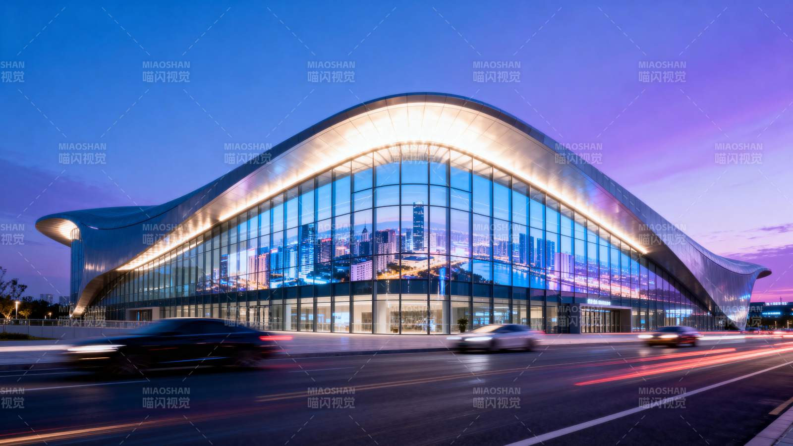 现代建筑夜景图片