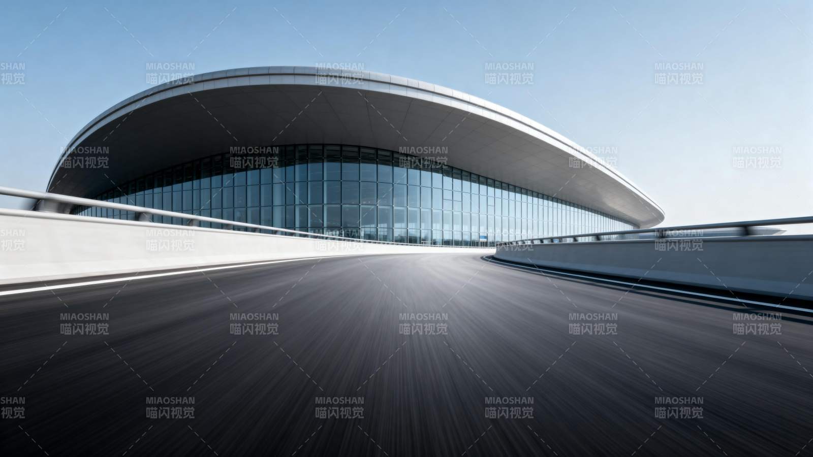 现代建筑与道路图片