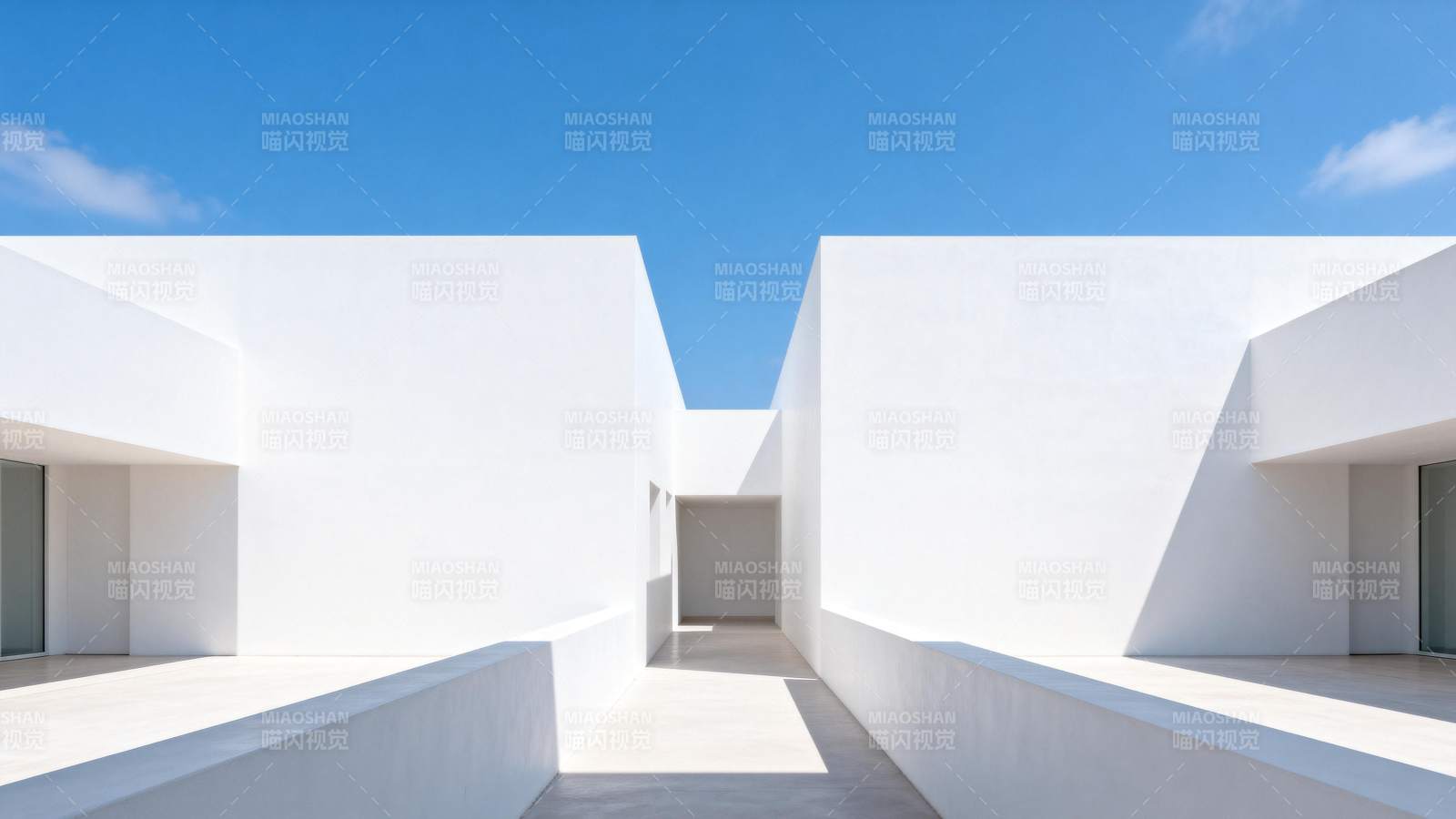 白色建筑走廊图片