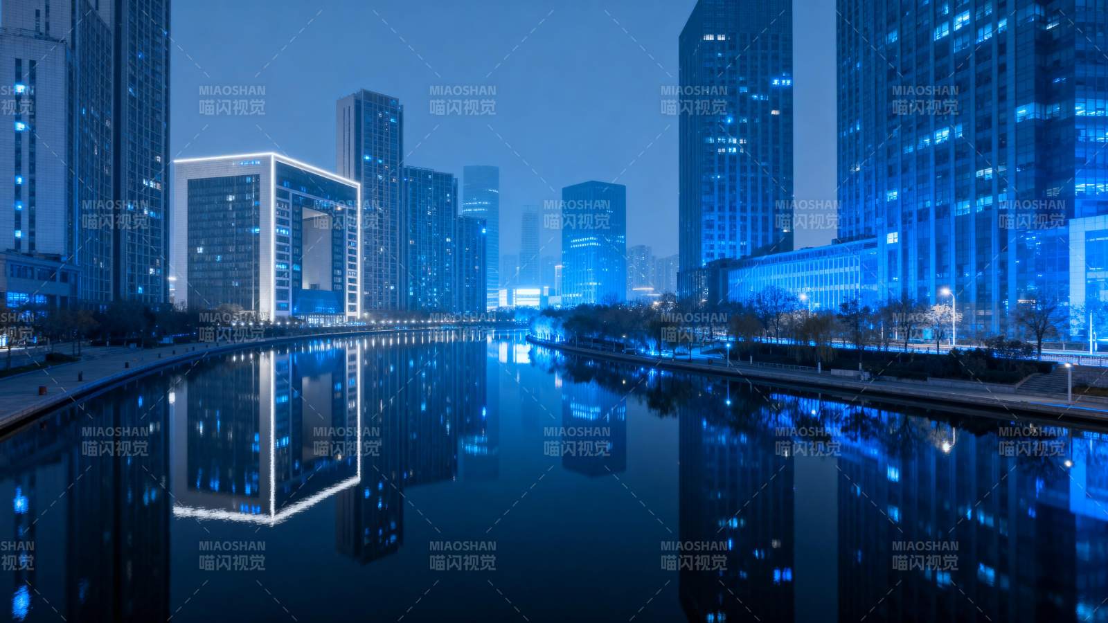 蓝调都市夜景图片