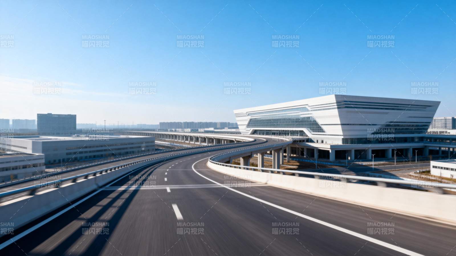 现代化交通枢纽图片