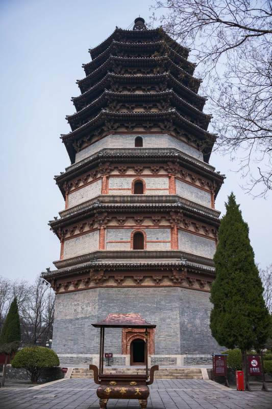 河北石家庄正定天宁寺凌霄塔古塔巍然耸立图片