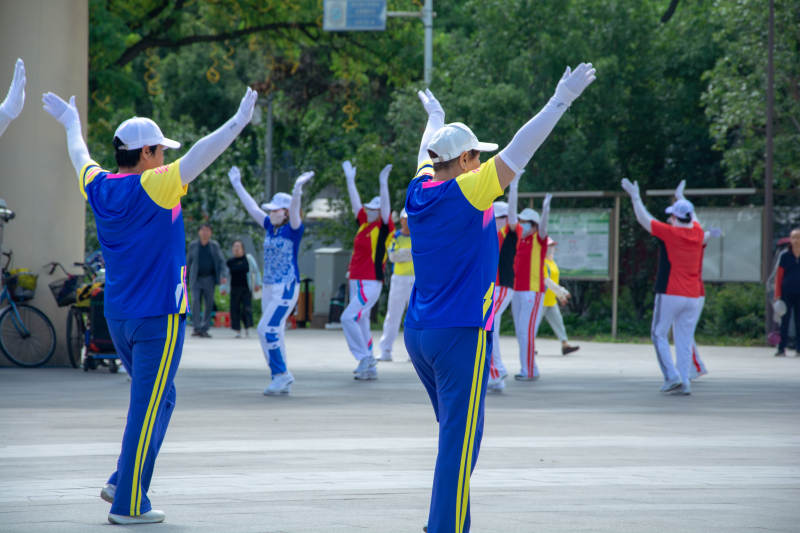 广场舞健身活动图片