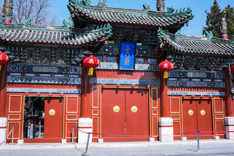 定州文庙古色古香的庙宇门楼图片