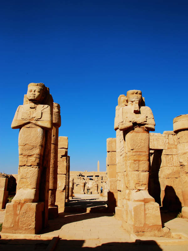 埃及神庙石像图片