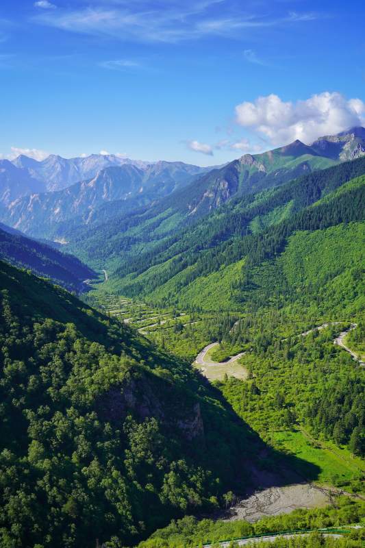 川西青山绿水山谷风光图片