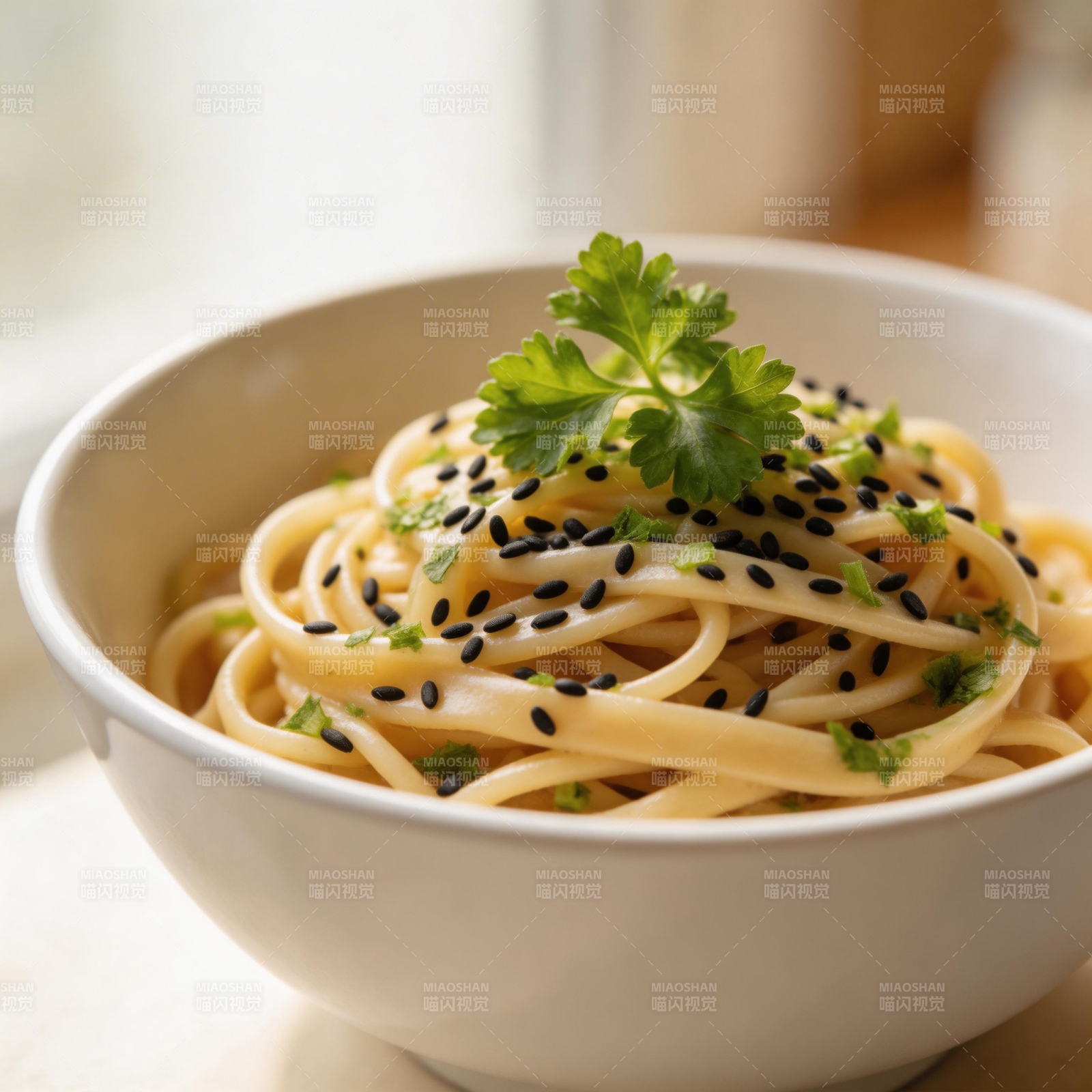 香草芝麻意面图片