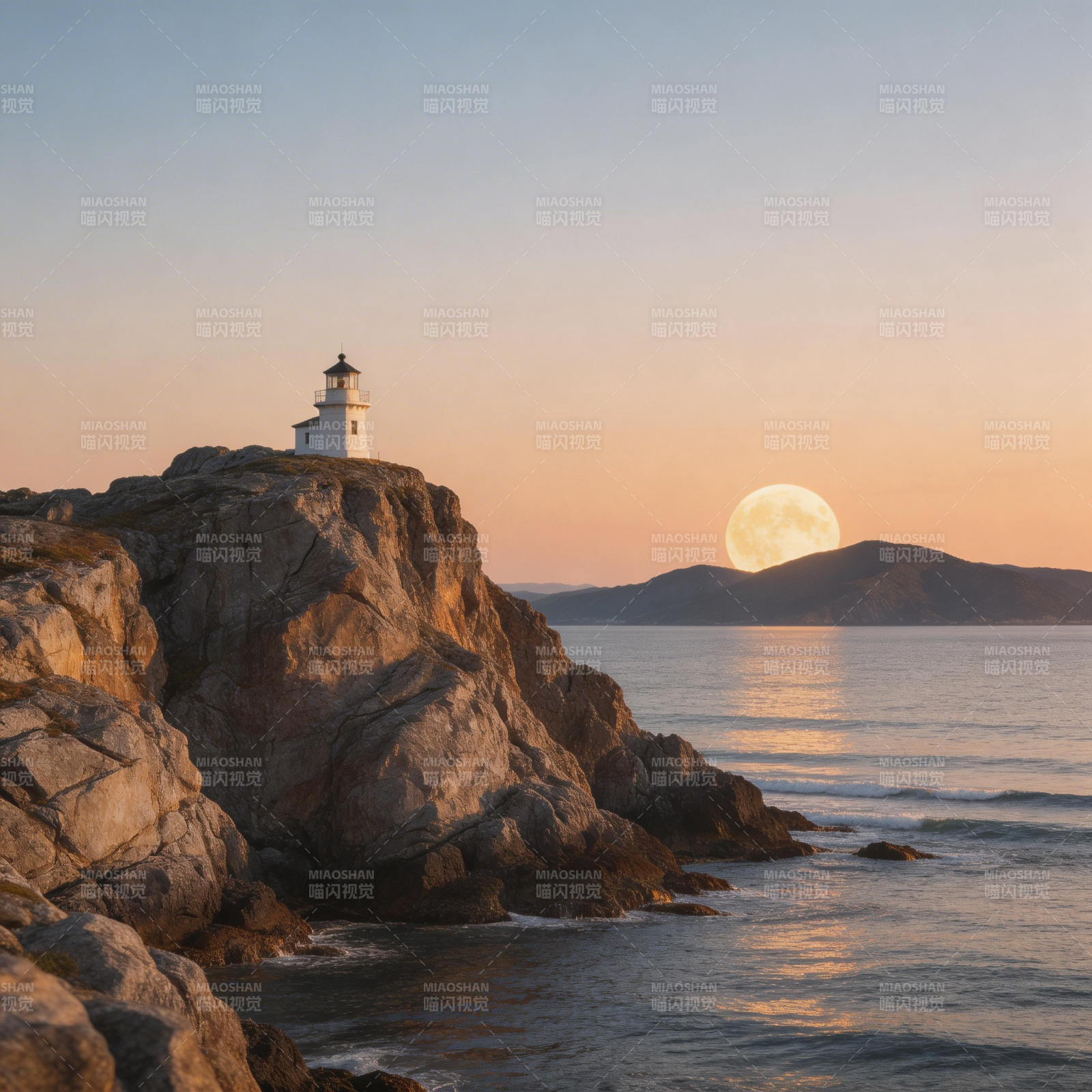 灯塔月升海景图片