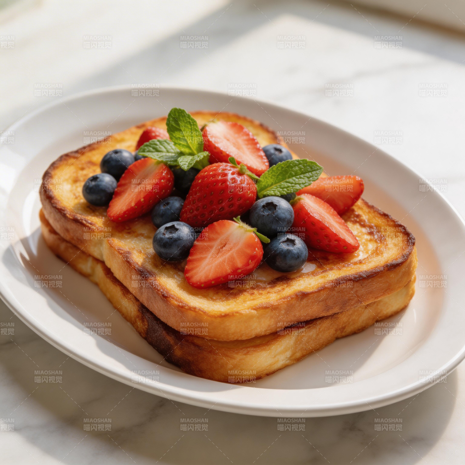 水果吐司早餐图片