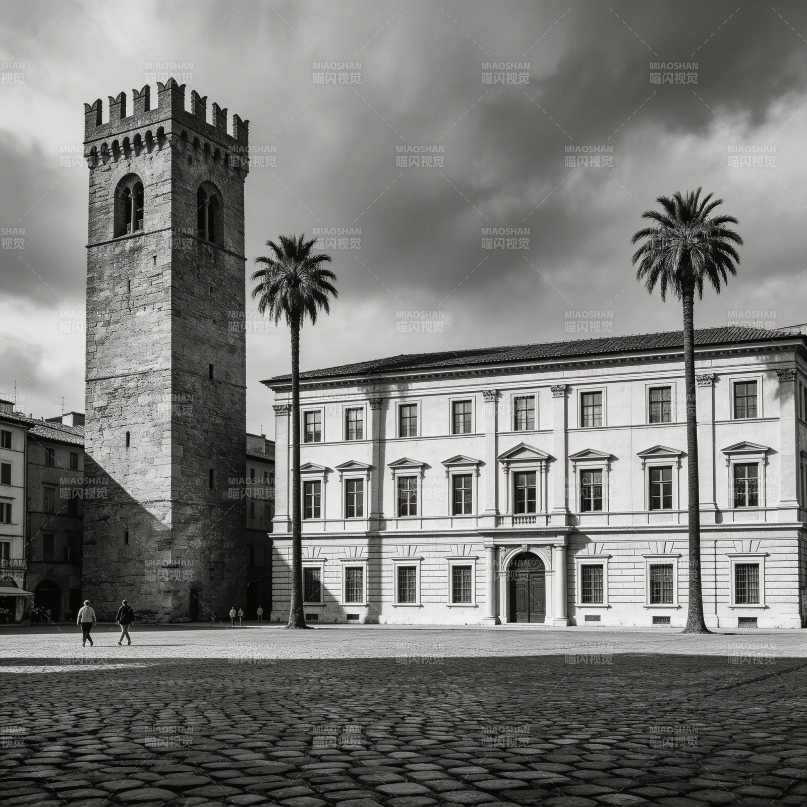 古塔与棕榈树图片