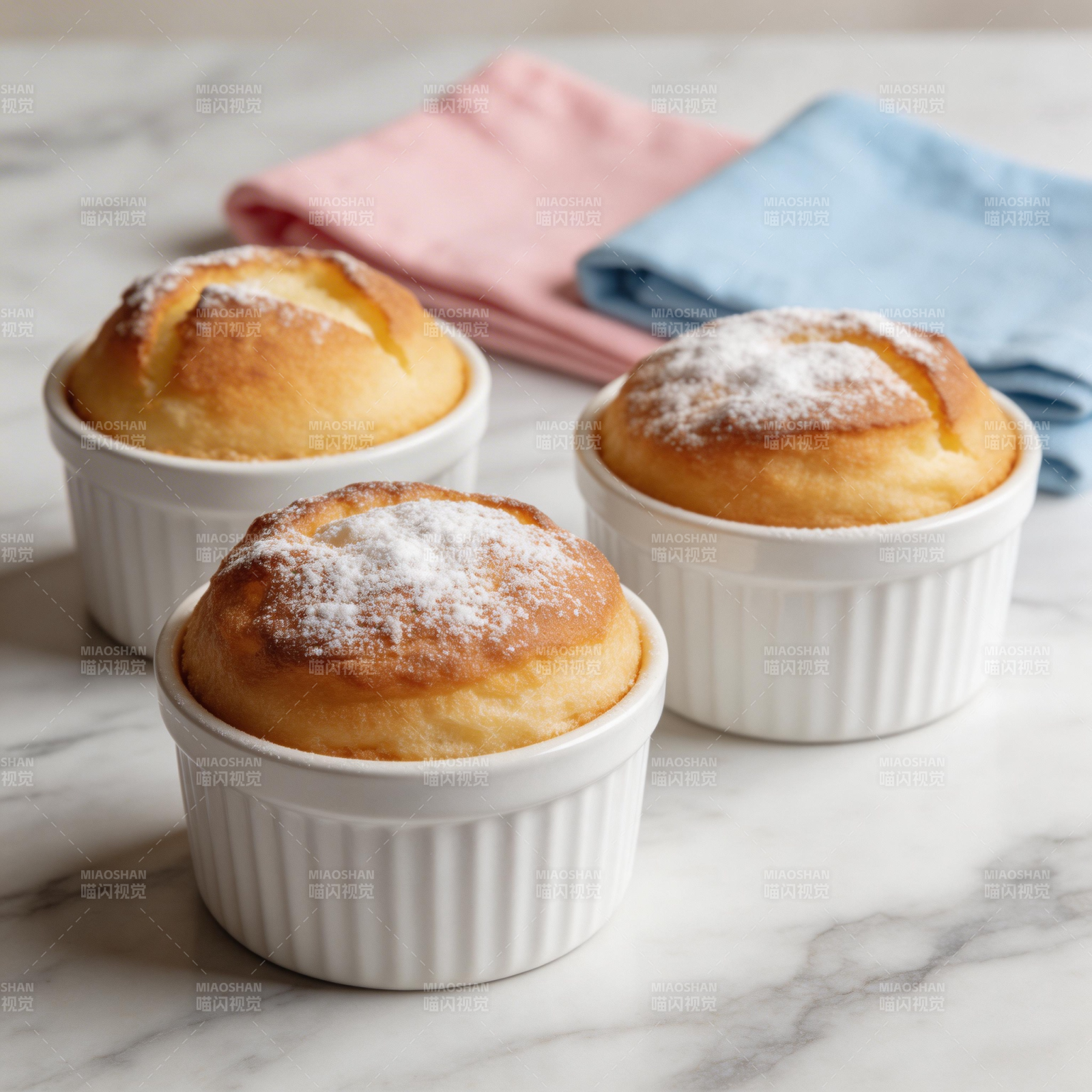 香草布丁蛋糕图片