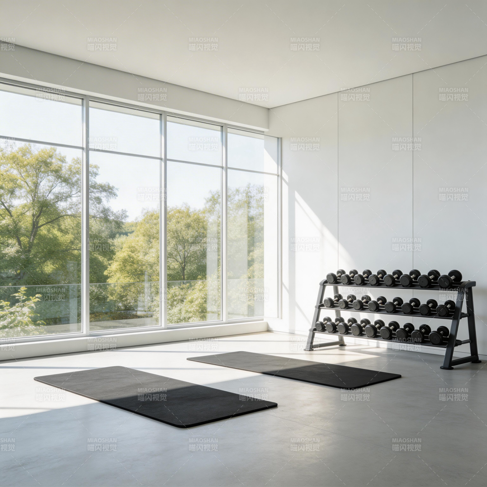 明亮简约健身房图片