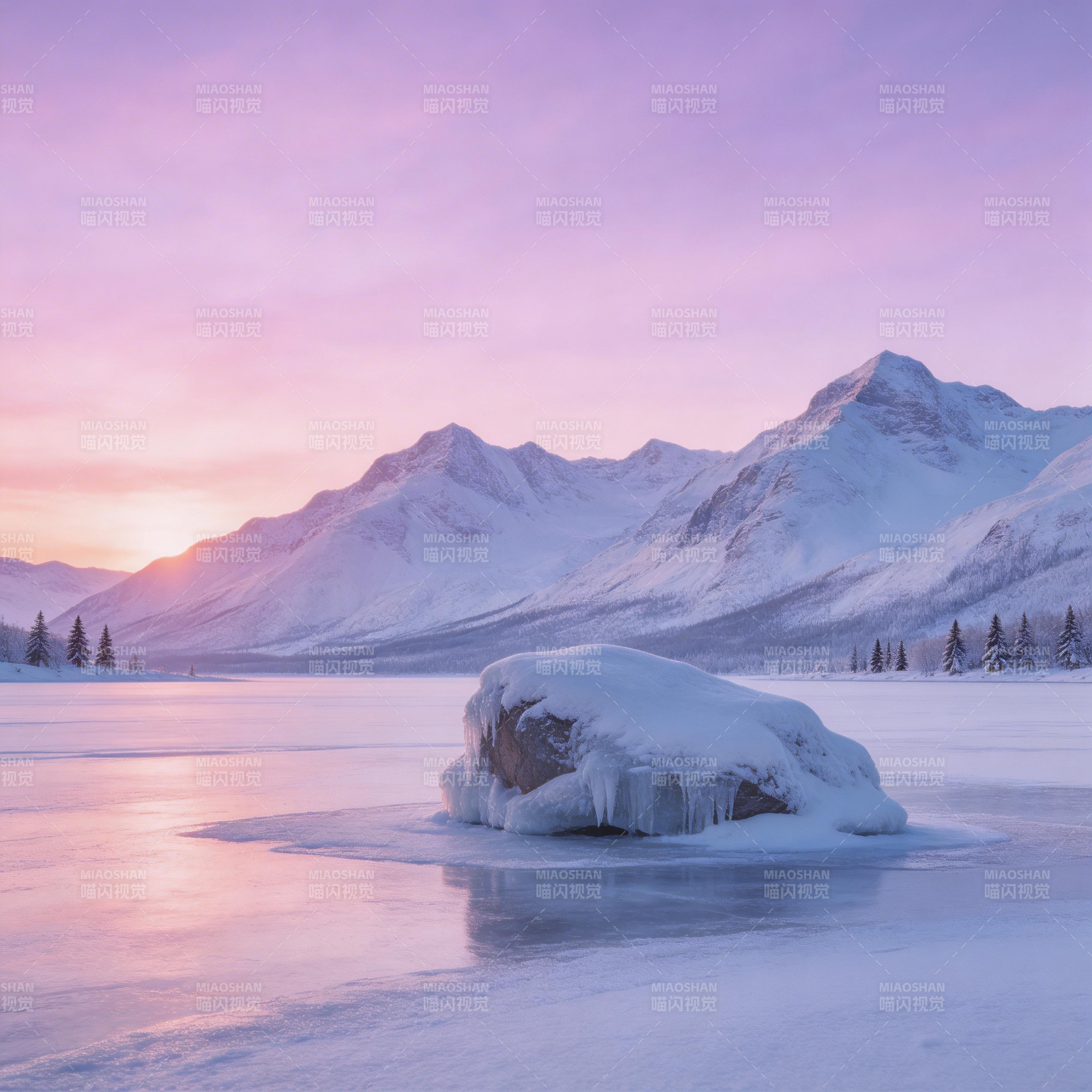 雪峰映霞 冰湖静谧图片