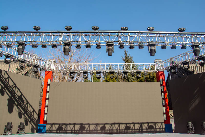 户外舞台灯光架图片