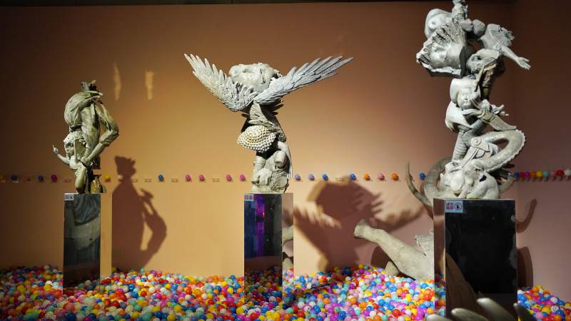 雕塑艺术展图片