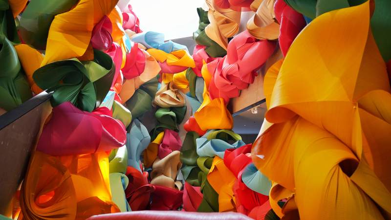 色彩斑斓的布艺花图片