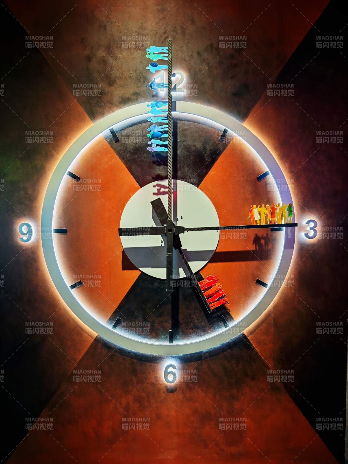 时光流转 人影成群图片