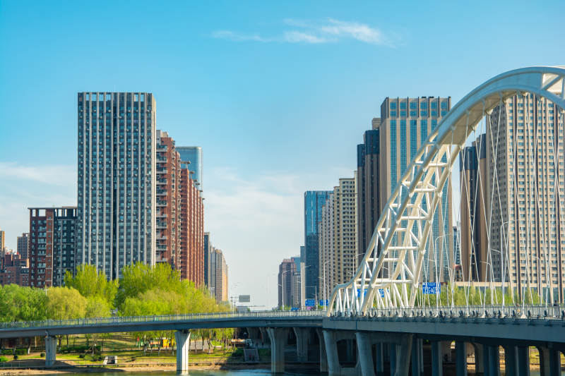 城市拱桥风光图片