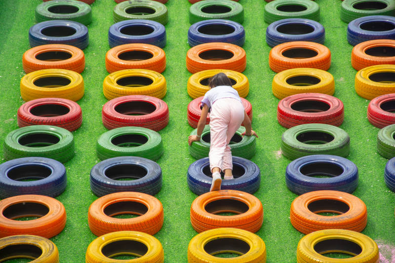 彩色轮胎迷宫游戏图片