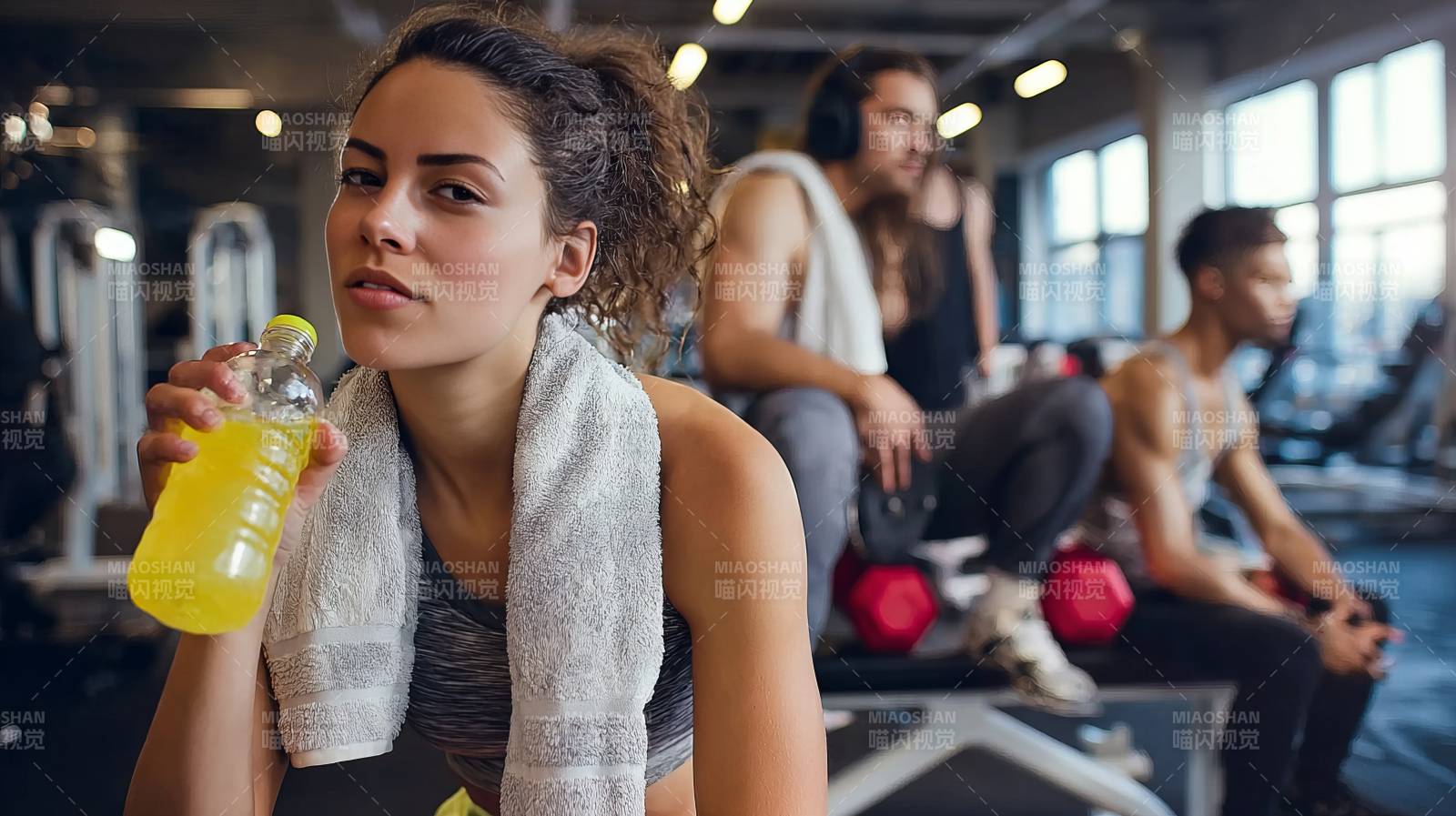 健身休息时刻图片