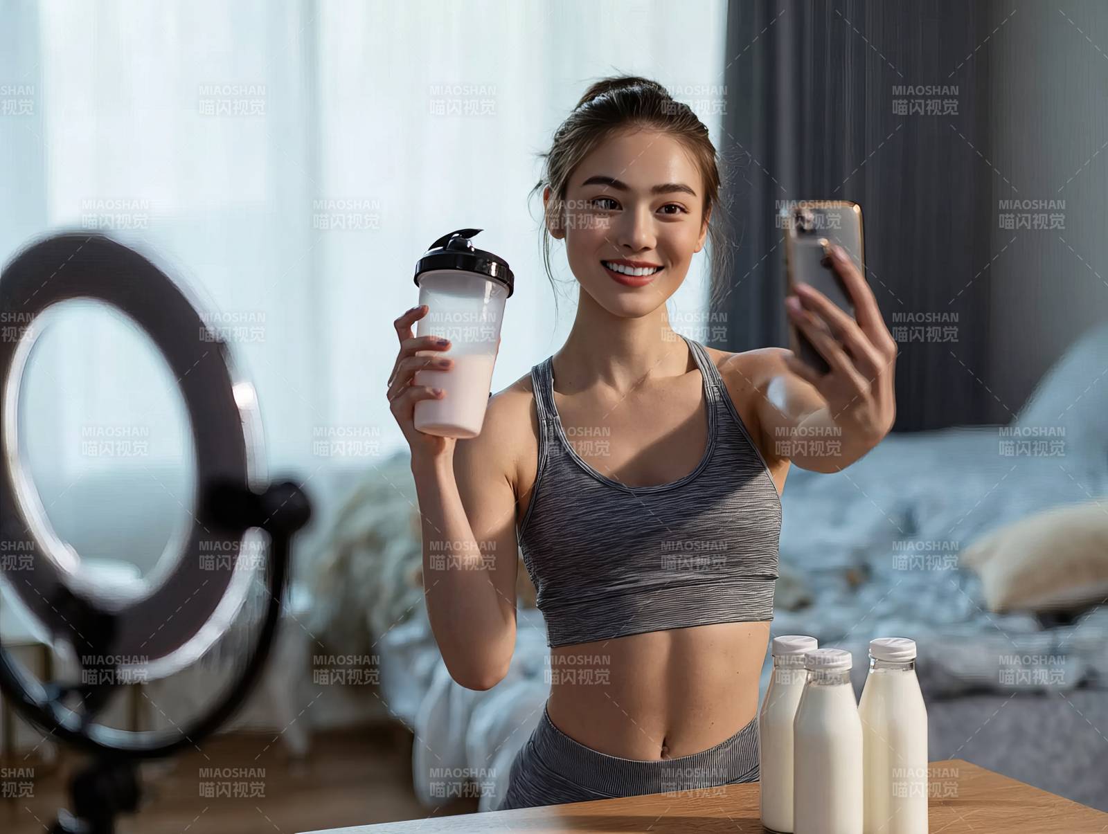 健身女孩自拍时刻图片