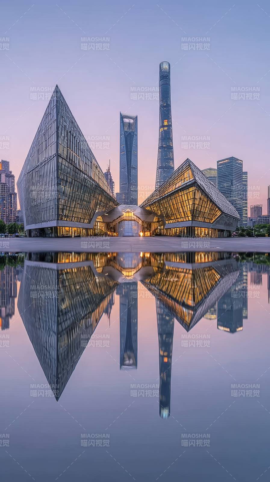 城市天际线倒影图片