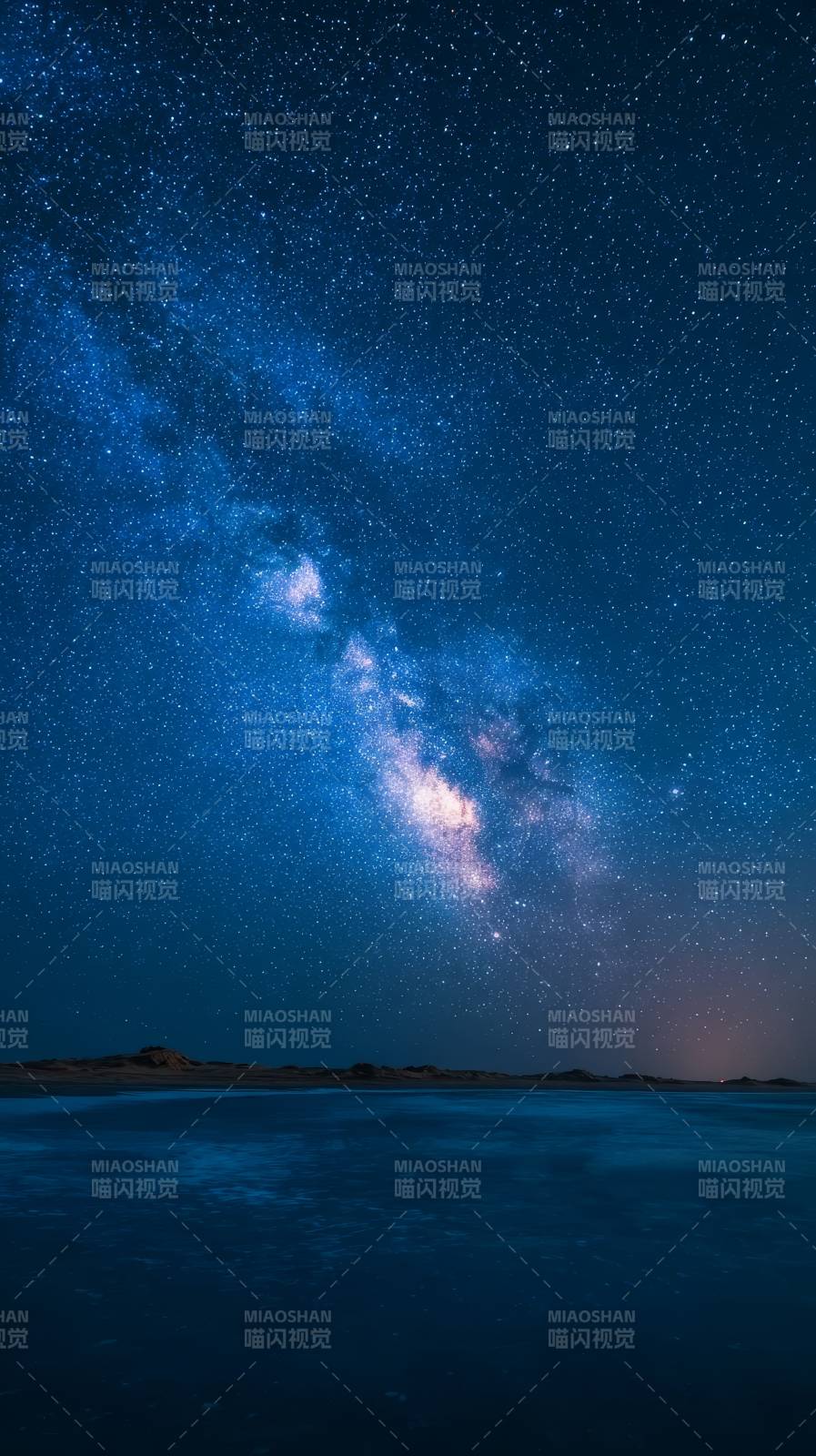 星河入海夜景图片