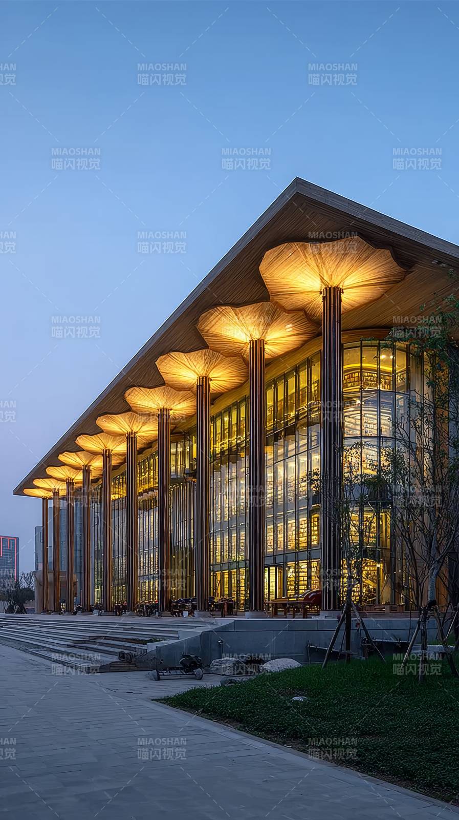 现代建筑夜景图片