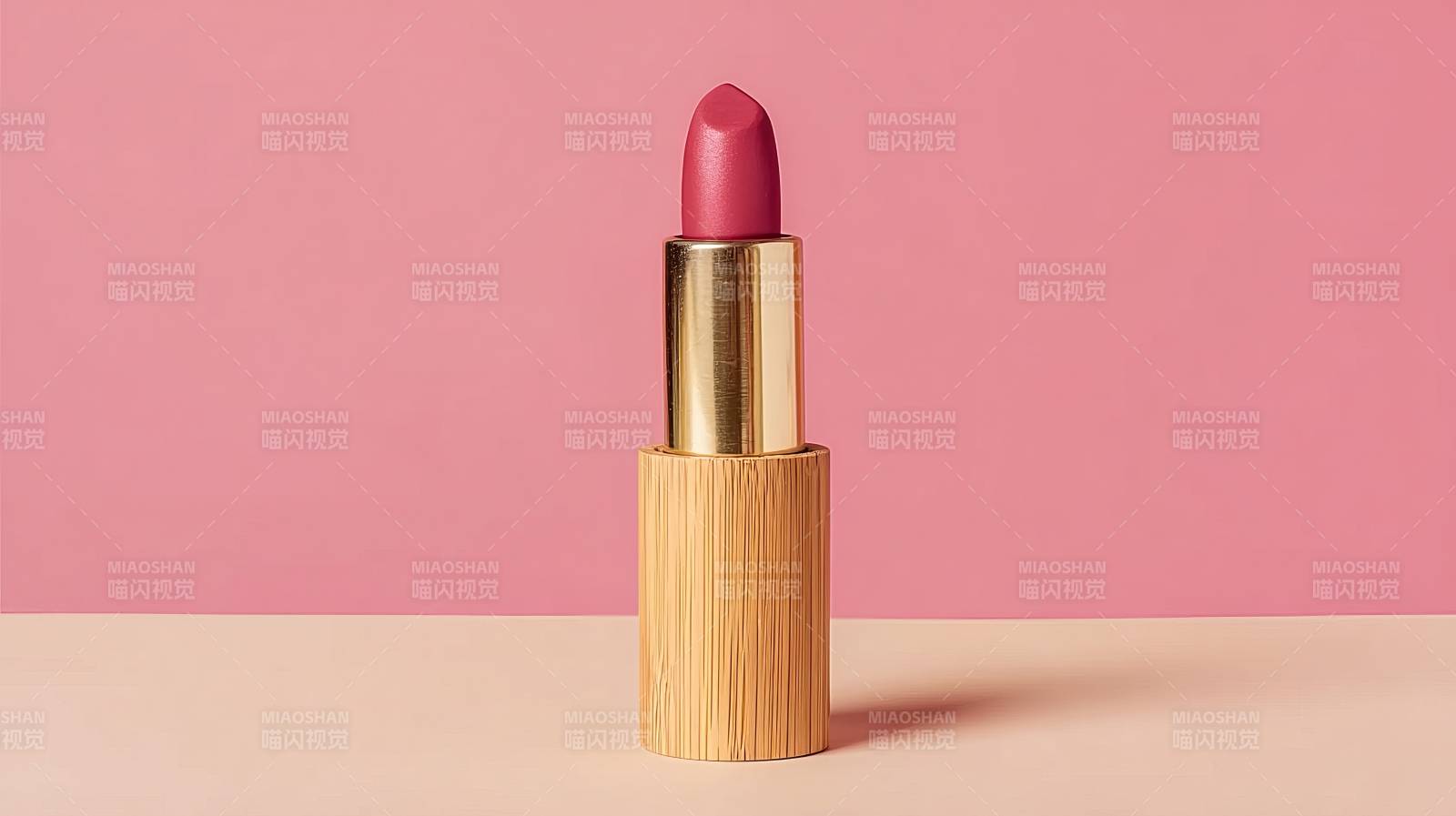 玫瑰色口红静物图片