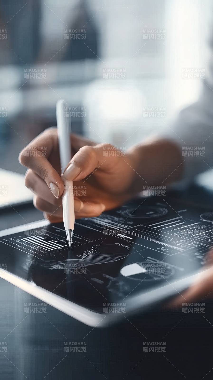 智能分析 笔触未来图片