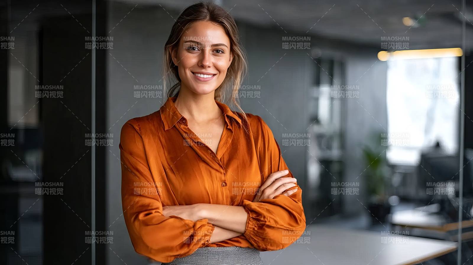 自信职场女性图片