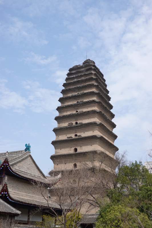 大雁塔巍然耸立图片