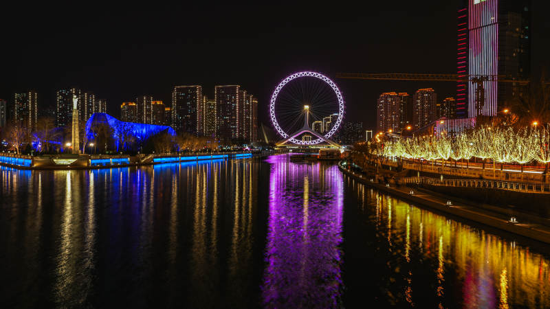 夜色中的城市之眼图片